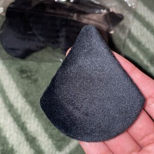Translucent powder pads